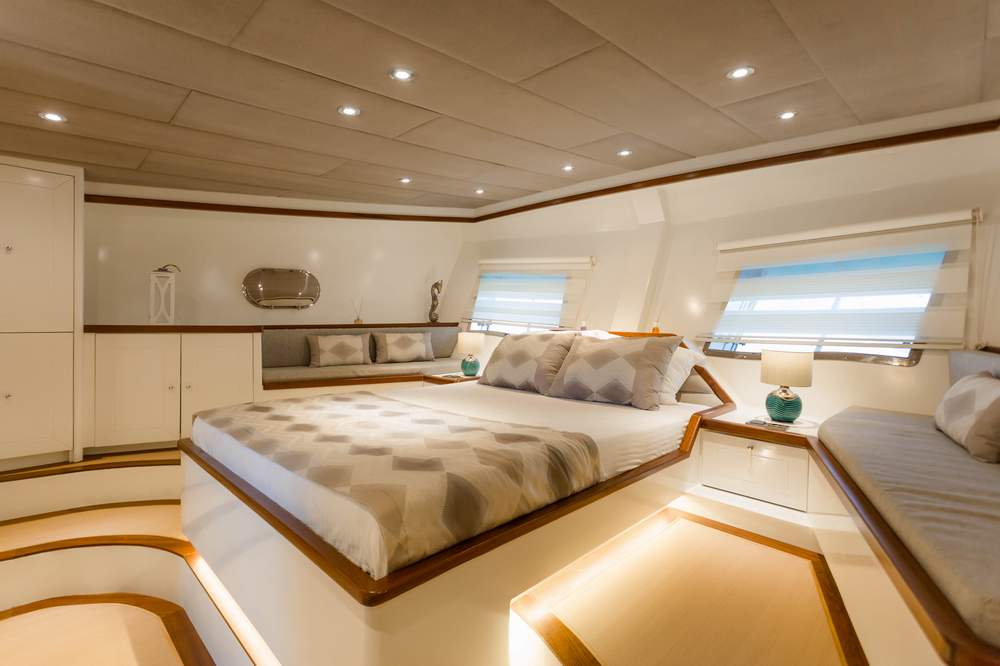 16 Grand Sailor Aft Master 2