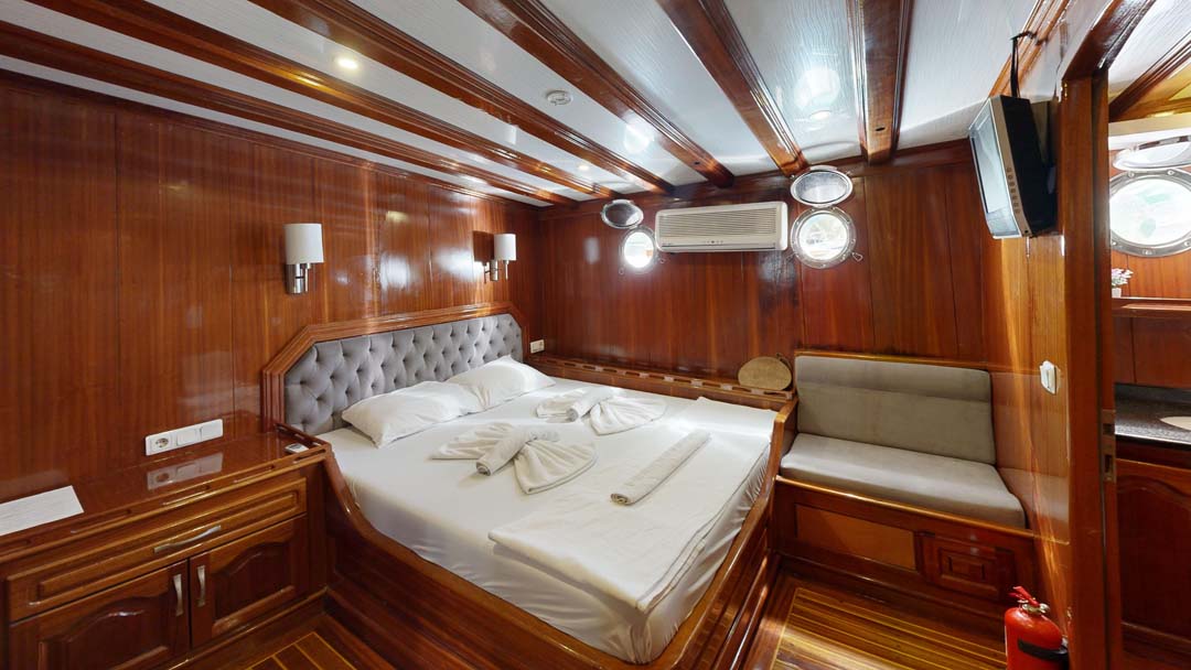 Diamond-Lila-Bedroom 7