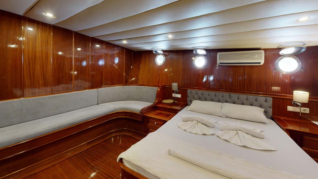 Diamond-Lila-Bedroom 9